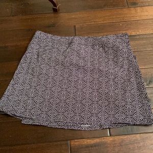 Rip Skirt Hawaii Black Pearl Batik Skirt with Velcro tabs, size Large